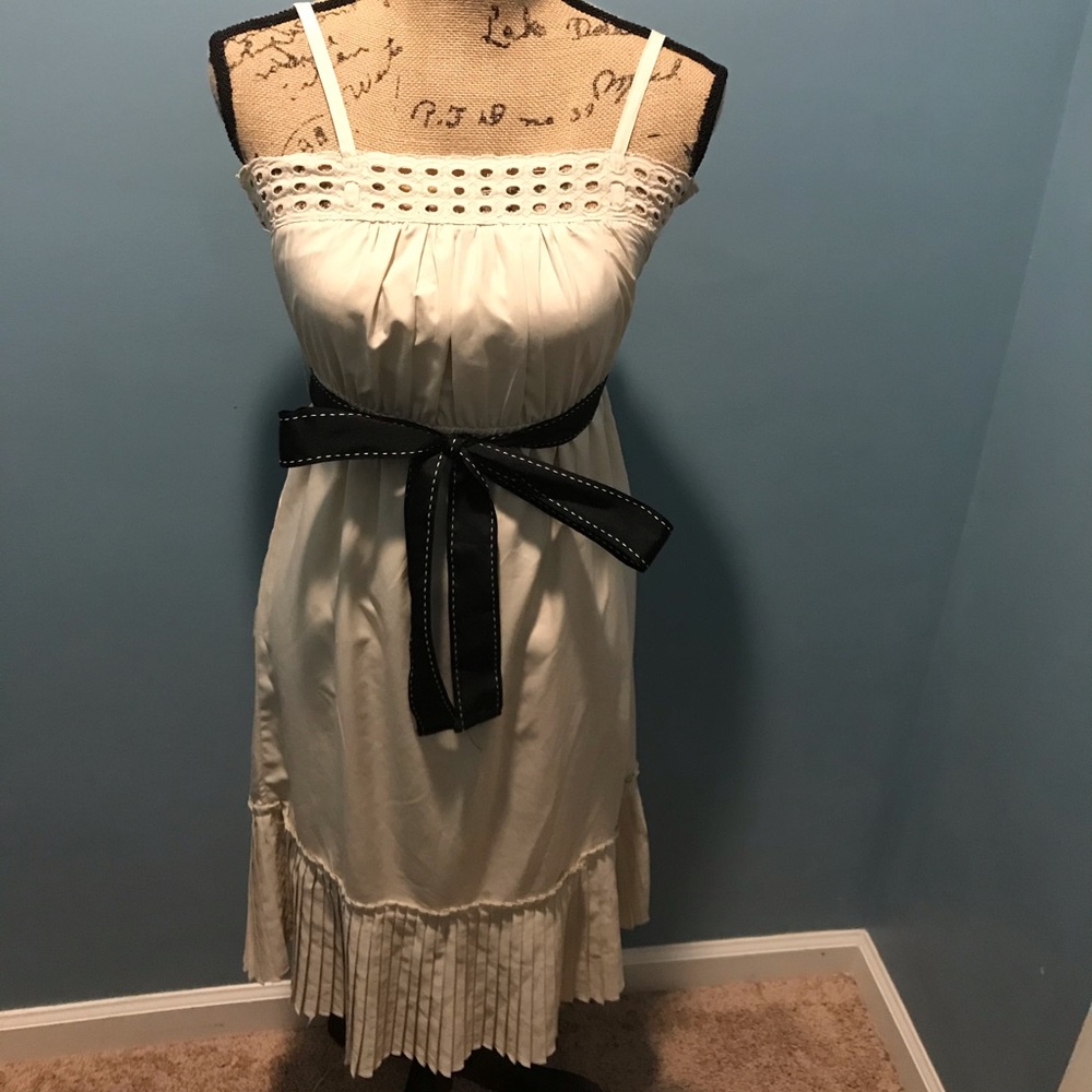 Bitten by Sarah Jessica Parker dress W/Ribbon belt